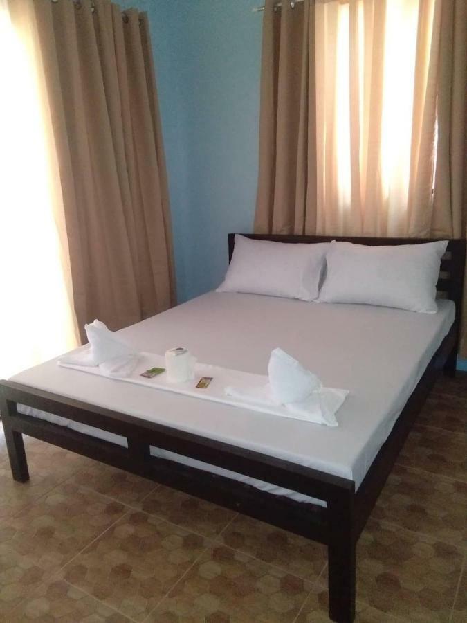 La Isla Bonita Talikud Island Beach Resort Samal Exterior photo